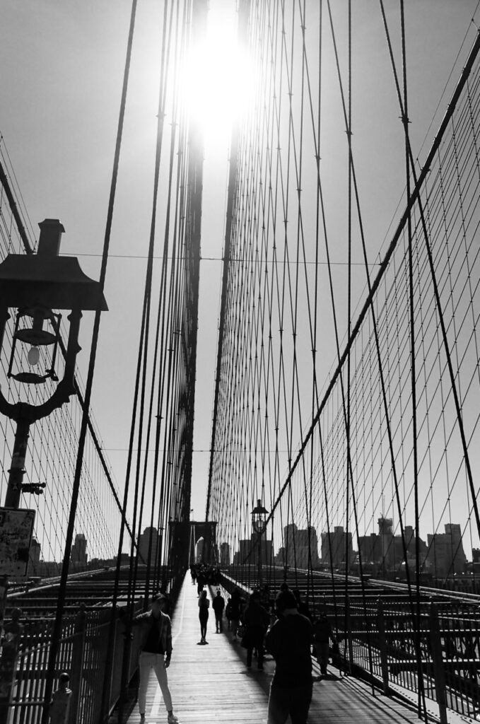 Brooklin Bridge, New York, photographie de rue en noir et blanc